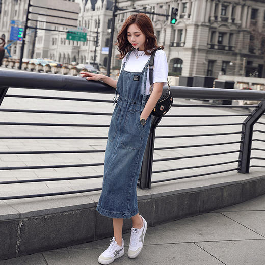 WZNH-QTBY2919春秋牛仔裙背带裙连衣裙女夏2020新款时尚中长款长裙早春a字裙子 商品图3
