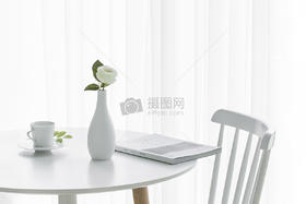 精选沉香桌子01