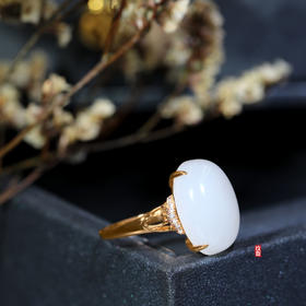 18K玫瑰金和田玉（白玉)镶钻戒指--亭亭玉立 /蛋面13*18mm（戒圈请留言备注）