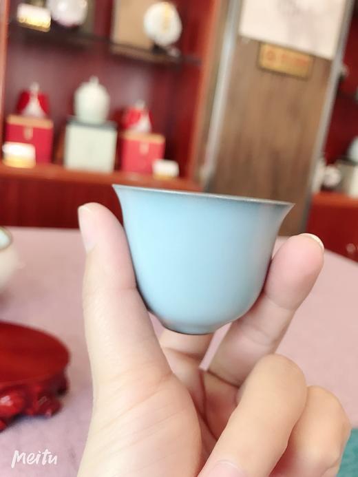 台湾名家 苏保在 天青晓山杯 （口5.5cm,高4cm） 商品图2