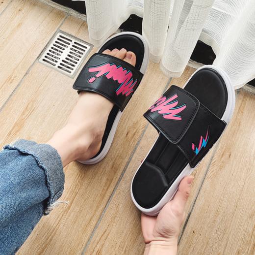 。【服饰鞋包】*网红拖鞋男时尚外穿韩版一字拖情侣室外夏季防滑沙滩潮牌凉鞋 商品图0