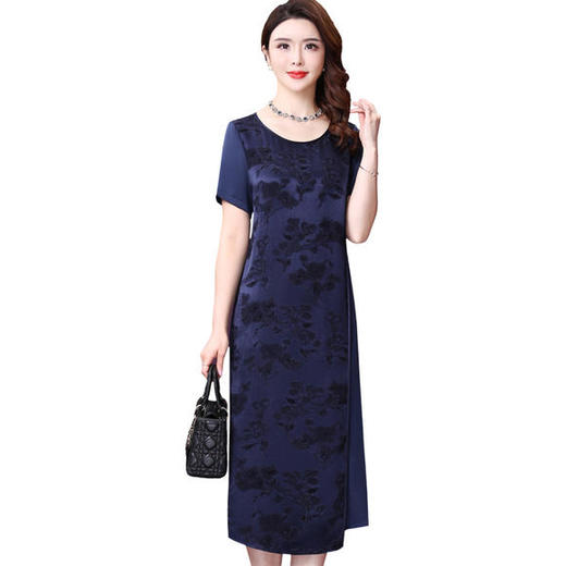 WXY-MXMZ-030Y新款时尚优雅气质圆领桑蚕丝刺绣连衣裙 商品图4