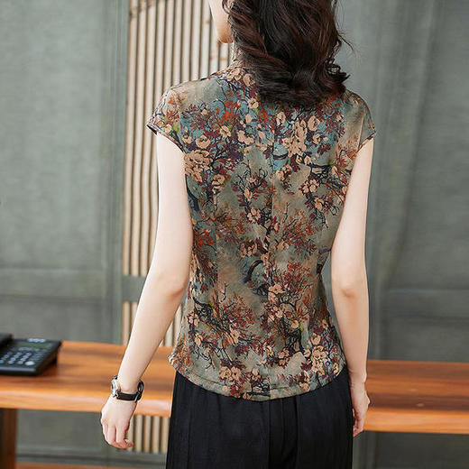 JXG-缎面碎花上衣女2020新款女装中老年妈妈夏装插肩袖套头衬衫汉服 商品图4