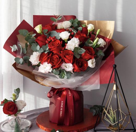 韩式系列/初心不负-卡罗拉玫瑰11枝鲜花圣诞 节女朋友周年纪念日生日礼物 商品图0