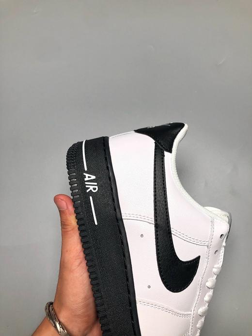 Air Force 1(GS) white black 白黑空军 经典搭配的黑白色 凸显个性风格迥异 客供模具 内置气垫 纯原打造 CV7663-101 商品图2