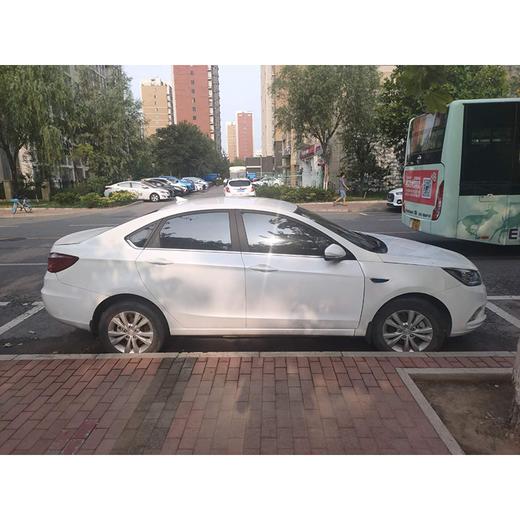 【特价月租-北京】长安 逸动新能源 EV300 臻享型 商品图5