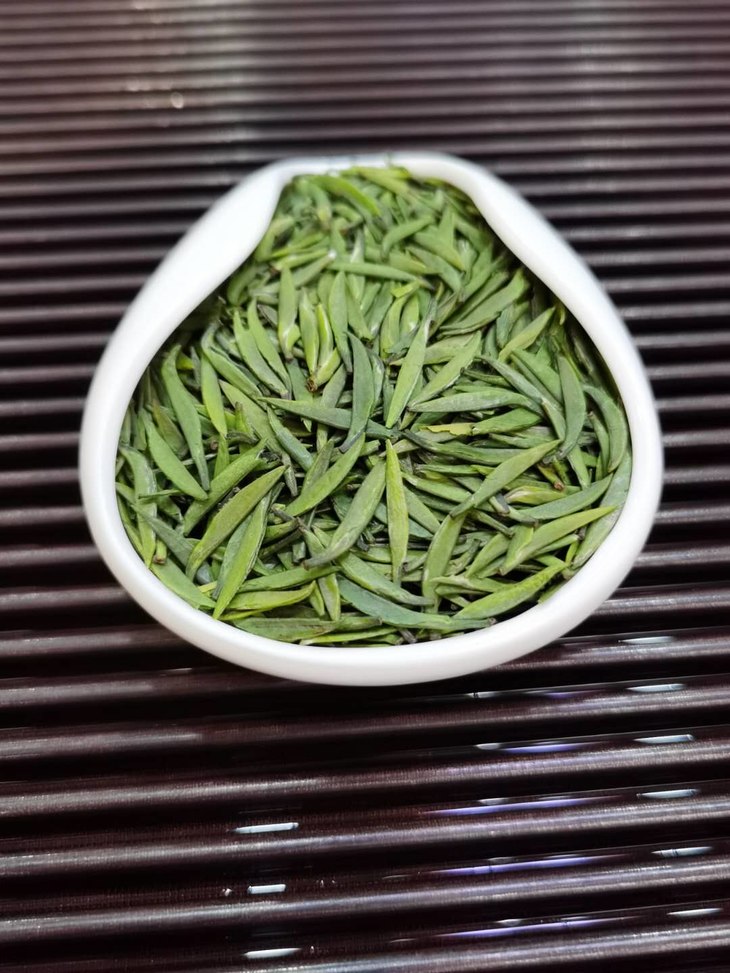 雀舌 珍藏茶100g】明前高档茶叶 采摘早春小米嫩芽 四川绿茶 高山茶粒