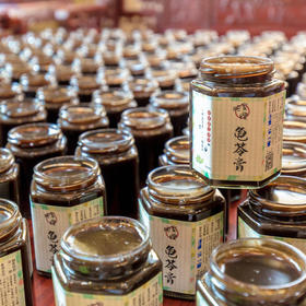 夏天上火冒痘痘？吃下这瓶龟苓膏，清凉灭火，舒舒服服