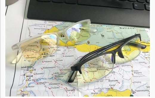 新品德国I NEED YOU爱你优进口防蓝光护目平光镜男女通用舒适老花镜欧洲胡同 商品图5