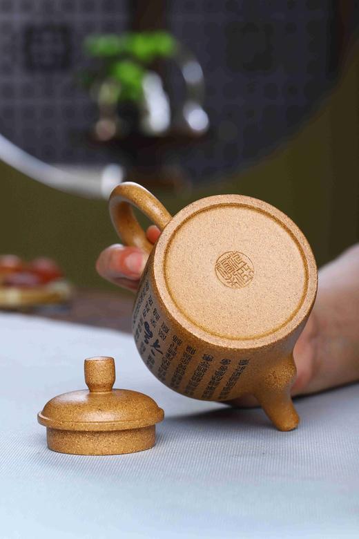 【福寿壶】泥料：黄金段泥 容量：320cc 作者：范亚娟（国助） 商品图4
