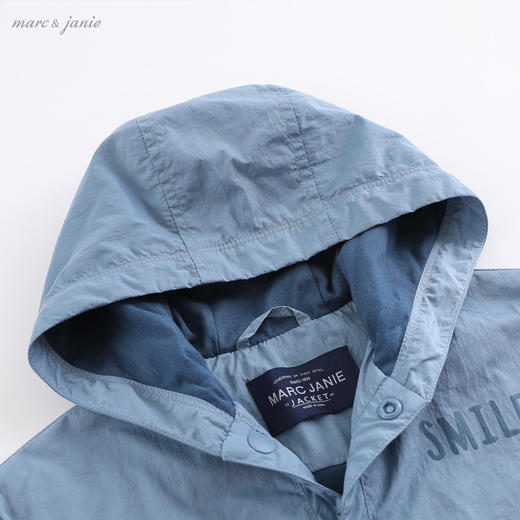 【付款一周内发货】马克珍妮2020新款宝宝秋装 男童趣味表情包外套 儿童风衣201697 商品图3