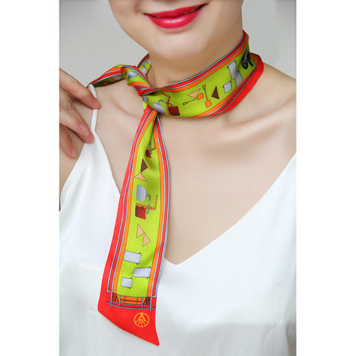 五粮文创·丝巾（细版） 商品图4