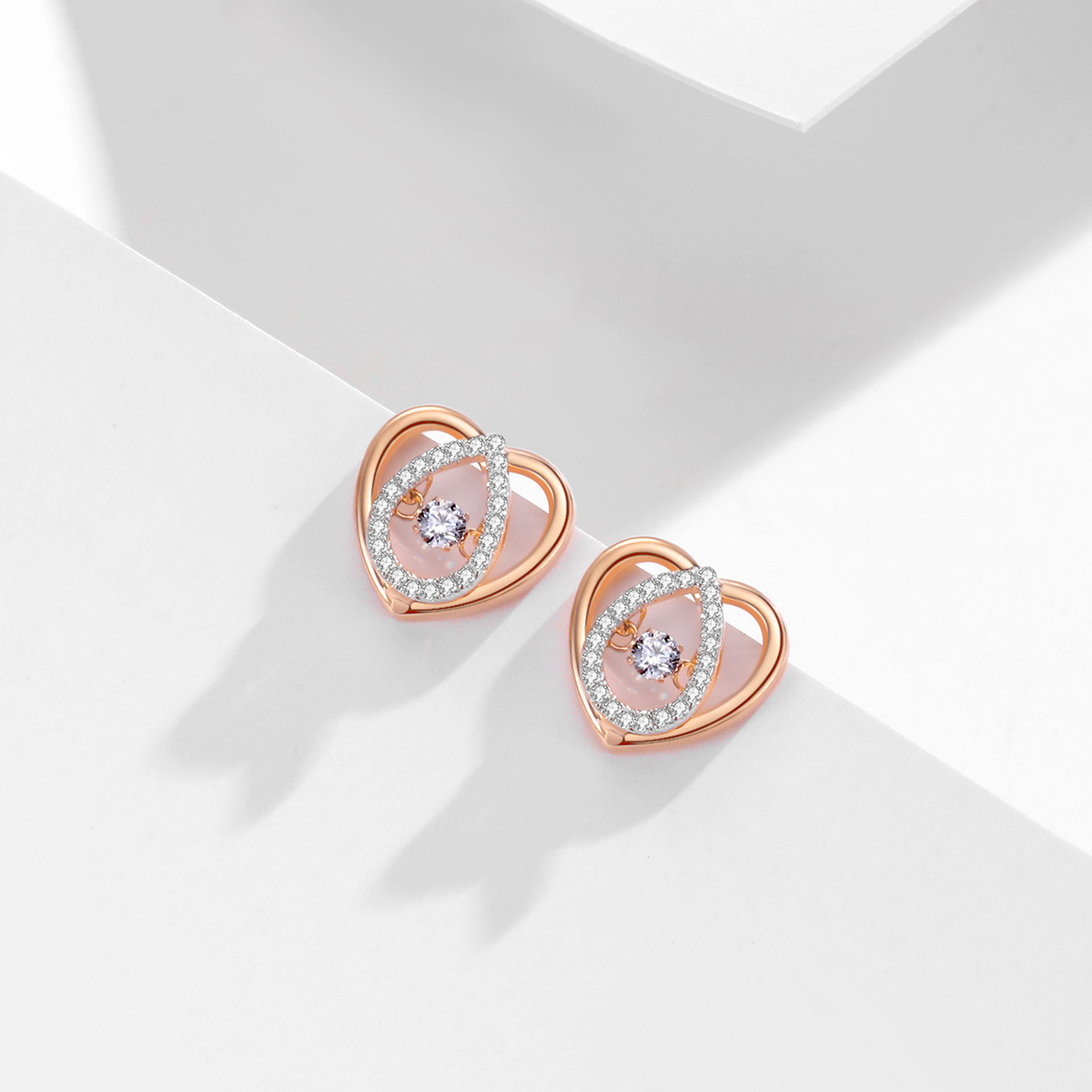 【唯一】925纯银耳钉跳动的心耳环心形耳坠时尚银针镶锆石银饰小巧显