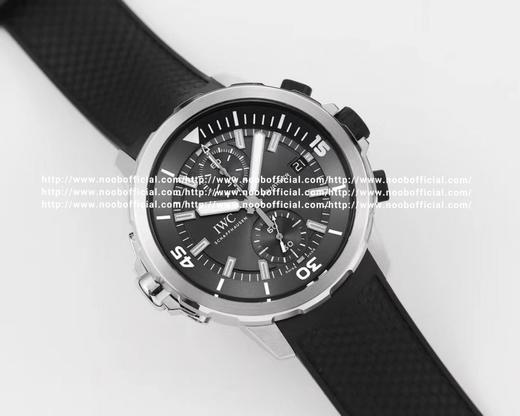 V6-FACTORY 🔥“鲨鱼”特别版
鲨鱼基因
非凡的适应能力，超越他人的捕猎技能，
让鲨鱼，成为深海里的王者。
而保护海洋，是它坚毅的使命。
海洋是如此的神秘、壮美，
正是各种基因之间的合作与竞 商品图10