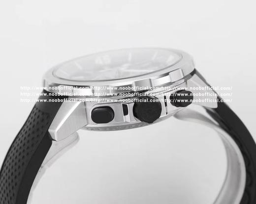 V6-FACTORY 🔥“鲨鱼”特别版
鲨鱼基因
非凡的适应能力，超越他人的捕猎技能，
让鲨鱼，成为深海里的王者。
而保护海洋，是它坚毅的使命。
海洋是如此的神秘、壮美，
正是各种基因之间的合作与竞 商品图8