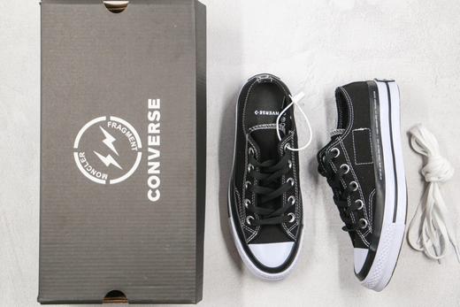 黑盒 匡威 藤原浩 闪电 补丁铭牌 缝线 黑色 白色 Fragment系列正式亮相  这次系列鞋履搭配「fragment design x Moncler x CONVERSE」三方联名，延续经典 商品图1