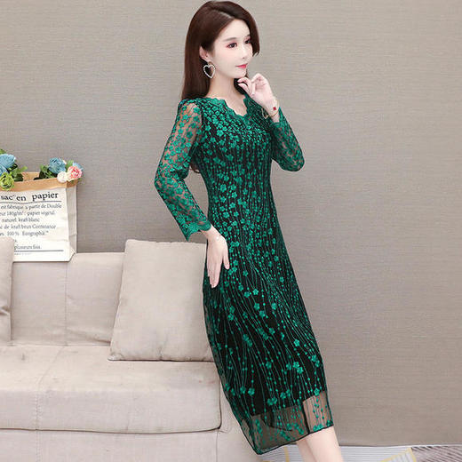 YWE-KED91291新款时尚阔太太中长款过膝蕾丝连衣裙 商品图3