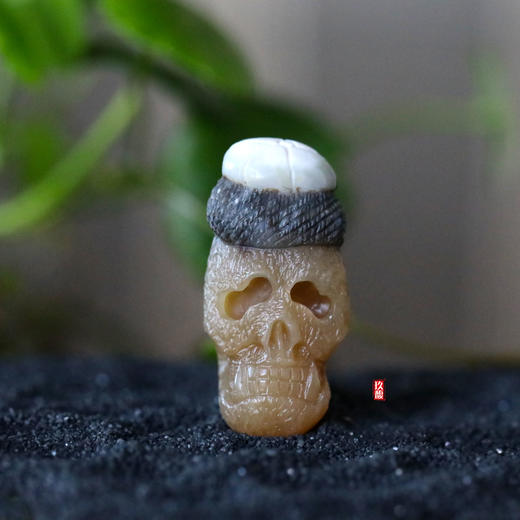 和田玉（糖玉）挂件--骷髅头   9.58g 商品图0