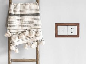  新品 | 胡桃木开关框，一位墙面艺术家 