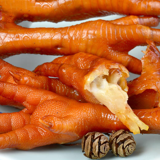 【百年熏宗·品味关东】沟帮子香薰鸡爪32g/袋 卤味熟食 香熏凤爪 鸡肉零食 买2送1 包邮 商品图2