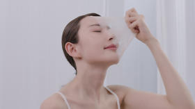  二十不惑关晓彤，三十而已江疏影，中间夹个尴尬的你 