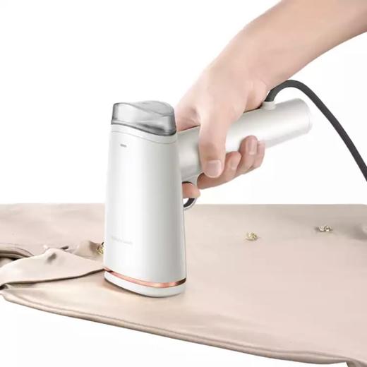 摩飞MR2030蒸汽挂烫机 商品图2