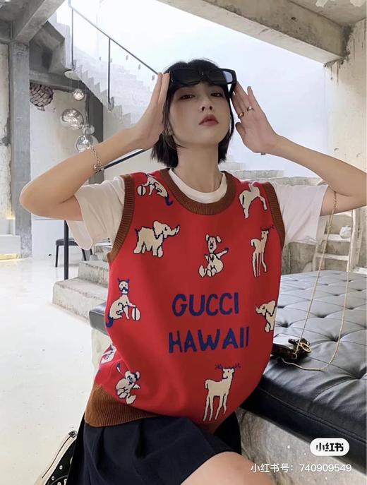 点此购买 GUCCI女款动物世界V领针织背心 曾153465 商品图0