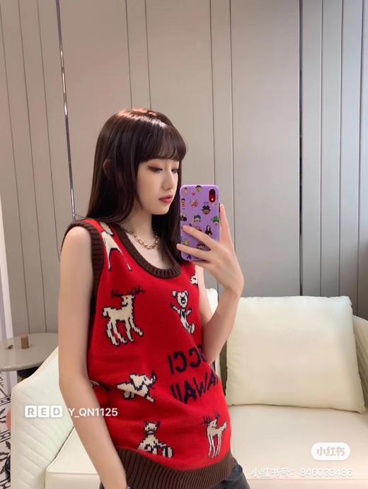 点此购买 GUCCI女款动物世界V领针织背心 曾153465 商品图3