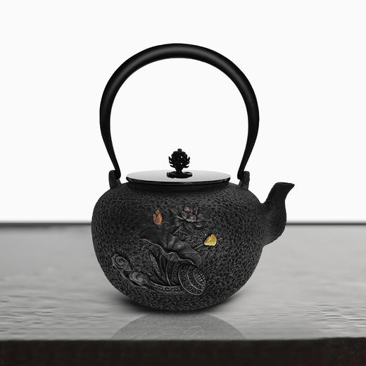 金蜓戏莲手工铸铁壶 商品图0