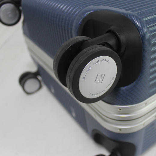 2020瑞士军刀新款商务旅行箱抗摔耐磨登机箱包角设计A-9068 商品图9