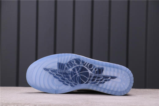 乔丹/Air Jordan AJ1 aj1 乔丹1代 乔1 乔丹1代高帮系列Dior x Air Jordan 1 High 货号：CN8607-002 乔1高帮迪奥联名 商品图2