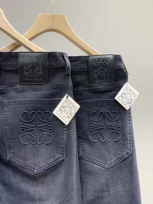 贸易公司渠道货源,20ss loewe罗意威牛仔裤,盐水洗磨白设计