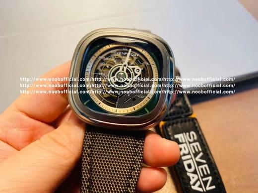 现货SEVENFRIDAY 七个星期五手表机械男表T2/01  改革后的新款比旧款更薄大小45.6x45.0mm 更符合国人手型 316L精钢拉砂表壳 线条质感明显 30米防水 机芯方面搭载日本镂空全 商品图5