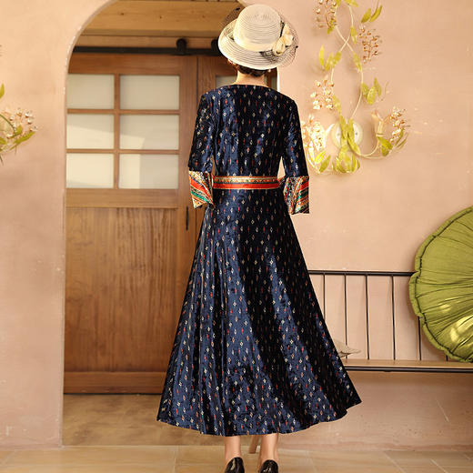 DLQ-A2674复古优雅印花新款收腰显瘦气质妈妈装长裙 商品图1