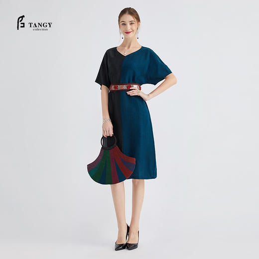 TANGY Collection/天意2020秋季新品兰茛拼色女士连衣裙 商品图0