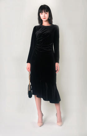 鱼尾摆腰捏褶女神裙