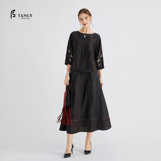 TANGY Collection/天意2020秋季新品精美中国钮流苏莨绸女士半裙 商品图0