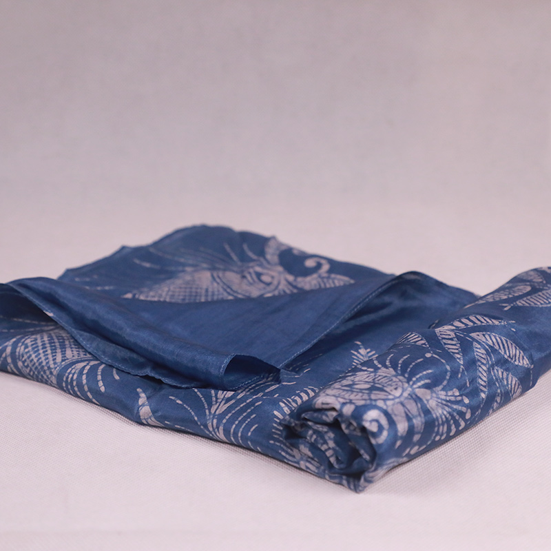 蜡染真丝洋纺围巾-蓝白hsgz0017