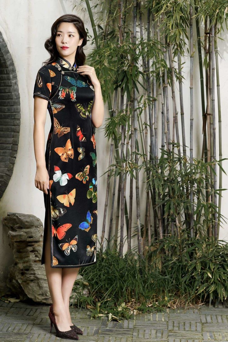 荣萍 旗袍 zx190117/300