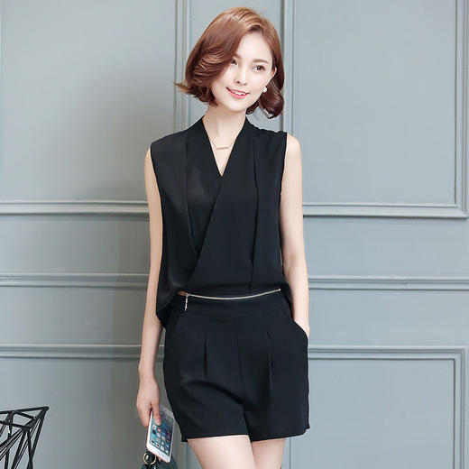 WZNH-GRS6818-1新修身韩版显瘦时尚裤套装女装短裤洋气百搭阔腿裤 商品图2