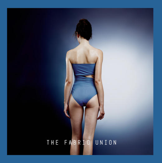 THE FABRIC UNION「高贵的野蛮人」系列服装 套装：度假裹胸连体泳⾐+印花披肩沙滩⼱ 现货 商品图3