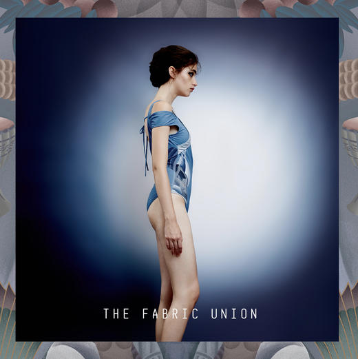 THE FABRIC UNION「高贵的野蛮人」系列服装 度假深V领连体泳⾐(百搭紧身连体衣)  现货 商品图2