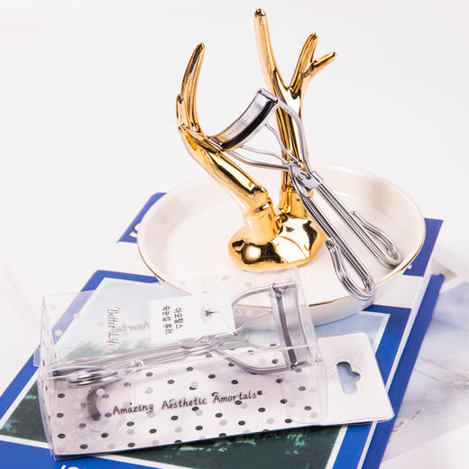 AMORTALS尔木萄睫毛夹 商品图1