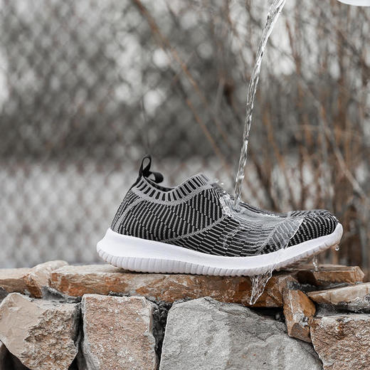 AITISSC裸感轻跑鞋——舒适轻弹，透气不闷脚 商品图5