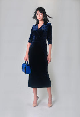 西服领气质女神连衣裙