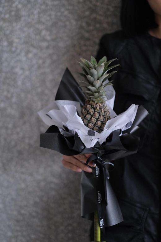 【周四团购】老挝菠萝39.9元 2人拼团 商品图1