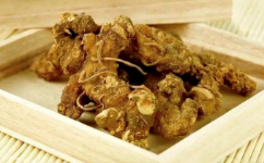  阴虚则生内热，黄精慢慢平补 