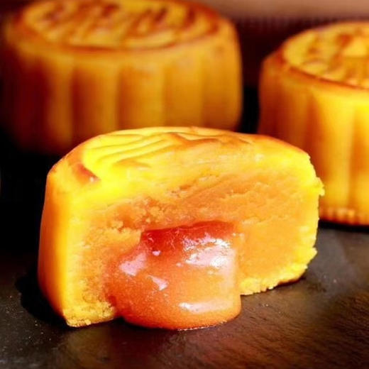 嘉豪轩特产流心奶黄月饼中秋节送礼港式糕点点心奶黄蛋黄月饼礼盒装 八只礼盒装 商品图1