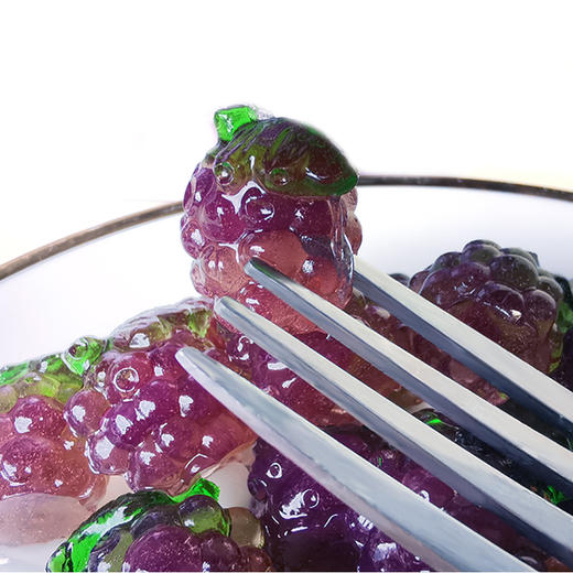 【惊喜爆浆口感】阿麦斯4D爆浆果汁软糖65g/袋 创意糖果 休闲零食 网红零食 惊艳造型 水果糖 商品图3