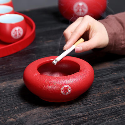 喜庆用品结婚红色陶瓷烟灰缸双喜中式复古潮流客厅时尚 商品图1